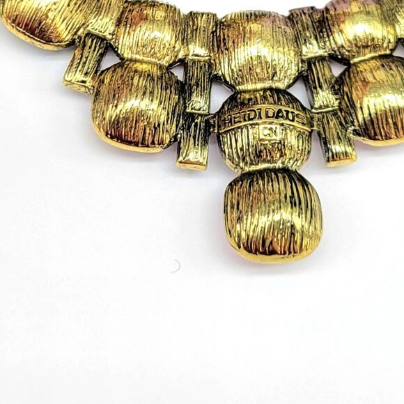 Heidi Daus Cushion Cut Tanzanite Swarovski Crystal Statement Collar Necklace - Picture 11 of 12